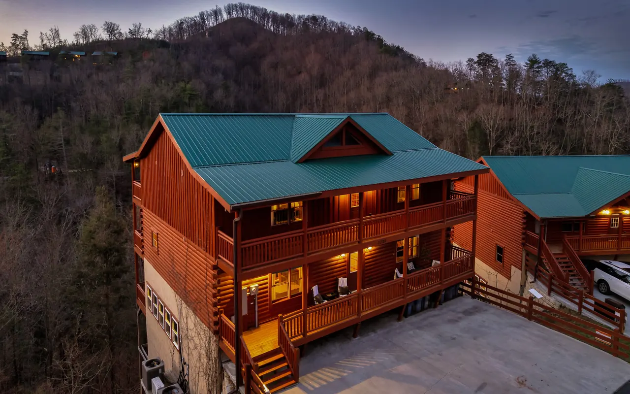 Blackhawk Lodge at twilight on a wooded ridge
